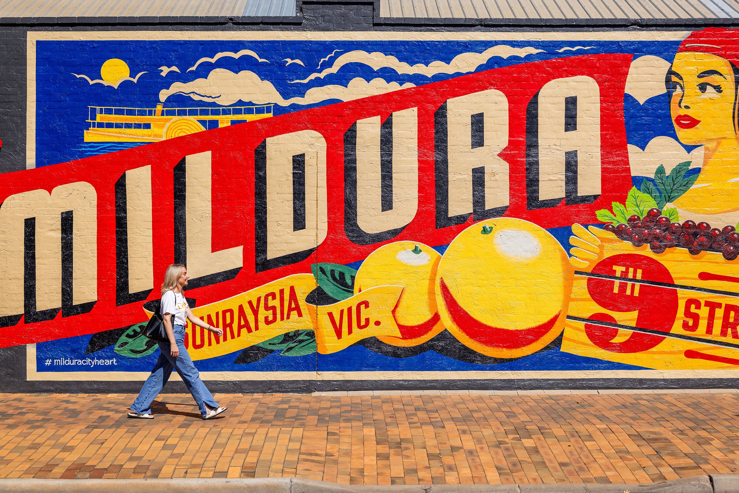 Colourful mural of Mildura. Photo credit: mildura.com